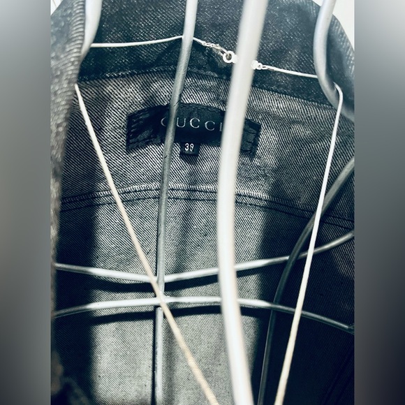 LUX ISLAND | Gucci by Tom Ford 1999 Black Logo Button Cotton Denim Jacket $900 - Picture 2 of 8